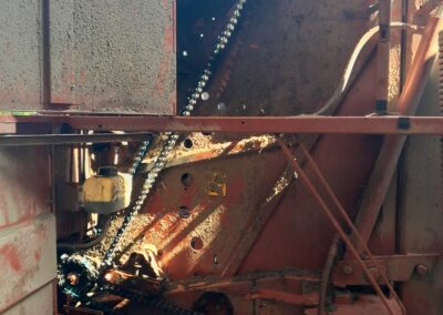 Reparatur einer Heupresse